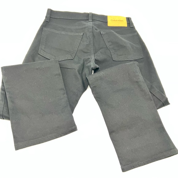 Calvin Klein Men's Black Slim Straight Fit Denim Jeans w/Stretch W28 X L30 - Picture 6 of 14